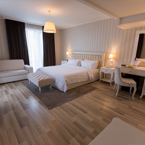 Deluxe Double Room with Balcony and Sea View