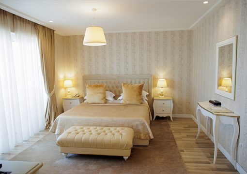 Suite with Balcony and Sea View