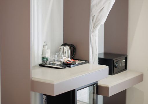One Bedroom Family Suite with Balcony – Secondary Building