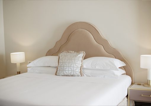 One Bedroom Family Suite with Balcony – Secondary Building