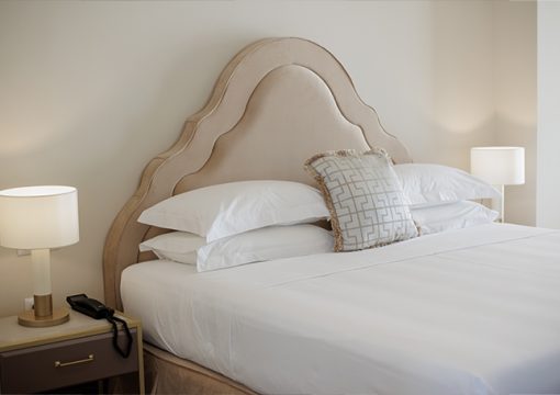 Junior Suite with Balcony – Secondary Building