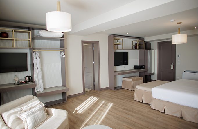 Junior Suite with Balcony – Secondary Building